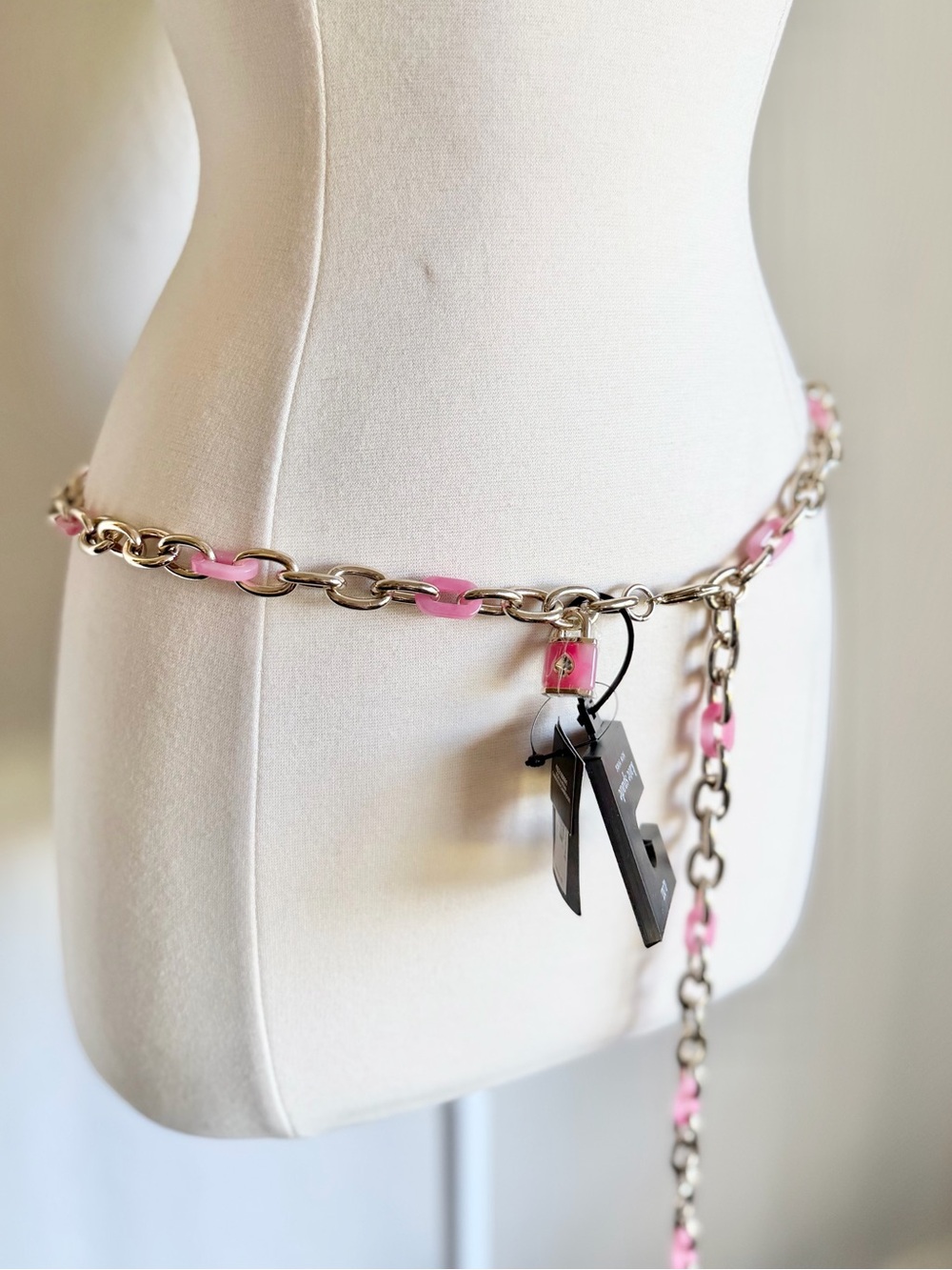 kate spade Lock & Spade Chain Link Belt Pink Acrylic + Gold, L/XL NWT